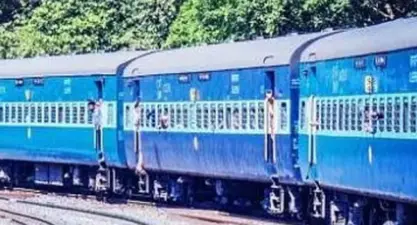 ഓണക്കാലത്തെ യാത്രാത്തിരക്ക് പരിഗണിച്ച് ബംഗളൂരുവില് നിന്ന് തിരുവനന്തപുരത്തേക്ക് സ്പെഷല് ട്രെയിൻ പ്രഖ്യാപിച്ചു...
