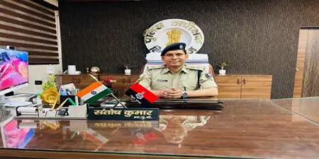 কিশনগঞ্জ পুলিশের বিশেষ অভিযানে উদ্ধার বিপুল মাদক ও মদ, গ্রেফতার ৫৮