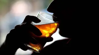 पुणे विषारी दारू प्रकरणी सूत्रधारासह संपूर्ण टोळीवर मकोका