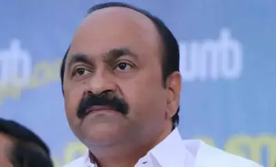 കോഴിക്കോട് മെഡിക്കല് കോളജ് ICU പീഡനക്കേസ്; അതിജീവിത നാളെ മുഖ്യമന്ത്രിയെ കാണും, പുനരന്വേഷണം ആവശ്യപ്പെടും