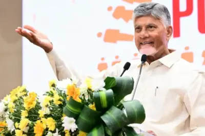 ధవళేశ్వరం బ్యారేజీ కొత్త గేట్లను ప్రారంభించిన ముఖ్యమంత్రి చంద్రబాబు