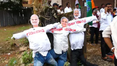 Congress Protests Demanding Arrest of CEC Gyanesh Kumar; Effigies Burnt in Mangaluru