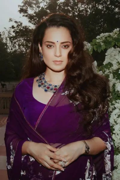 Kangana Ranaut Calls Out Rahul Gandhi Over 'Smash The Patriarchy' Remark On Kriti's Rakhi Ad