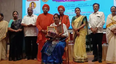 *ಸ್ಫೂರ್ತಿದಾಯಕ ಮತ್ತು ಮಾದರಿ ಬದುಕು ನಮ್ಮದಾಗಬೇಕು; ಡಾ. ತೋಂಟದ ಸಿದ್ದರಾಮ ಶ್ರೀಗಳು*