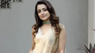 Married With 4 Kids? Trisha Fires Back Hard