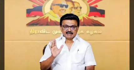 சென்னை ஆழ்வார்பேட்டை இல்லத்தில் திமுக மறுசீரமைப்பு குழுவுடன் மு.க.ஸ்டாலின் ஆலோசனை!