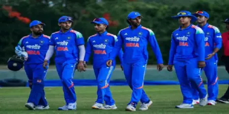 بھارت اے نے افغانستان اے کو 101 رنوں سے شکست دے کر فائنل میں جگہ بنالی