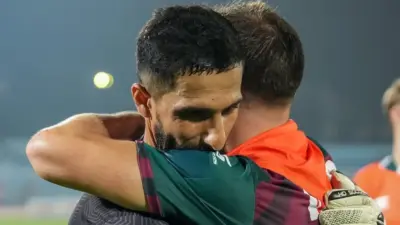টাইব্রেকারে বিশালের হাত ধরে শিল্ড ফাইনালে মোহনবাগান
