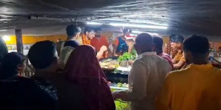 ଶ୍ରାବଣ ପ୍ରଥମ ସୋମବାରରେ ଟିଟିଲାଗଡ଼ ଧବଳେଶ୍ଵର ମନ୍ଦିରରେ ଭକ୍ତଙ୍କ ଭିଡ଼