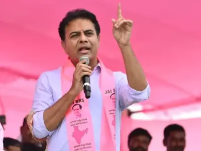 కాంగ్రెస్ వెయ్యి రోజుల పాలనపై కేటీఆర్ ఛార్జ్ షీట్ రిలీజ్