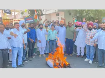 ਕਾਂਗਰਸ ਵੱਲੋਂ NEET ਪੇਪਰ ਲੀਕ ਅਤੇ CBSE ਦੀ ਮਾੜੀ ਕਾਰਗੁਜ਼ਾਰੀ ਖ਼ਿਲਾਫ਼ ਰੋਸ ਪ੍ਰਦਰਸ਼ਨ