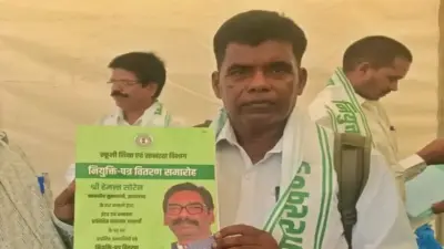 రిటైర్మెంట్కి ఒక్క రోజు ముందు ప్రభుత్వ ఉద్యోగం..కన్నీరు పెట్టుకున్న నంద్లాల్