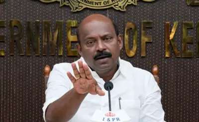 അഴിമതിക്ക് വഴങ്ങില്ല; നിയമവിരുദ്ധ പ്രവര്ത്തനങ്ങളില് ഏര്പ്പെടുന്ന എക്സൈസ് ഉദ്യോഗസ്ഥര്ക്കെതിരെ കര്ശന നടപടിയെന്ന് മന്ത്രി എം. ലിജു
