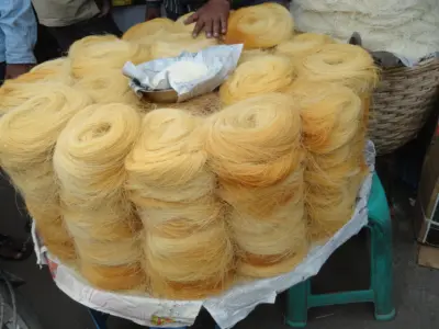 పండగ పూట విషం అవుతున్న స్వీట్లు