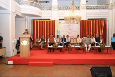 सावित्रीबाईंच्या विचारांची ज्योत पिढ्यान्पिढ्या तेवत राहील : उपमुख्यमंत्री सुनेत्रा पवार