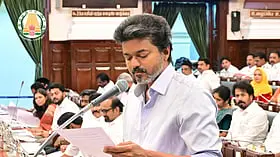 "இருந்தமிழே உன்னால் இருந்தேன்" - பேரவையில் கவிதை சொன்ன முதலமைச்சர் விஜய்!