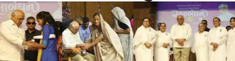 રક્ષાબંધનના પર્વ નિમિત્તે મુખ્યમંત્રીને રાખડી બાંધી રાજ્યની બહેનોની દીધાર્યુ માટે મંગલકામના