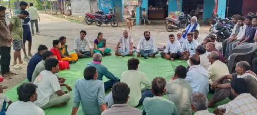 In 14 Villages That Vote in Two States, People Reject SIR Forms Until They Know Where They Belong