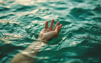 ఒంగోలులో తీవ్ర విషాదం: ఈతకు వెళ్లి నీటి కుంటలో నలుగురు చిన్నారులు గల్లంతు