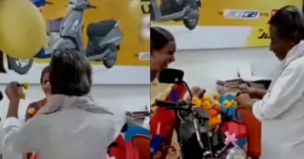 VIRAL NEWS: ಹೊಸ ಬೈಕ್ಗೆ ಹಾಕಬೇಕಿದ್ದ ಹಾರ ಹೆಂಡತಿಯ ಕತ್ತಿಗೇ ಹಾಕಿದ ಮುಗ್ಧ- VIDEO
