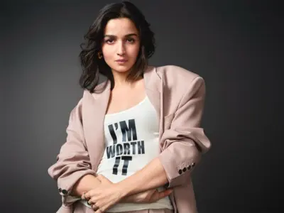 Alia's Blackmail Got Her National Award?