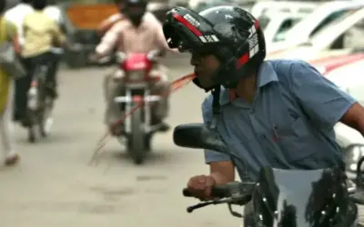রাস্তায় থুতু ফেলেন বা প্রস্রাব করেন? সাবধান! আজ থেকেই গুণতে হবে মোটা অঙ্কের জরিমানা