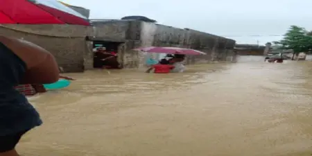 ممبئی، تھانے اور پالگھر سمیت چھ اضلاع میں 6 جولائی تک ریڈ الرٹ، موسلادھار بارش سے معمولات زندگی متاثر