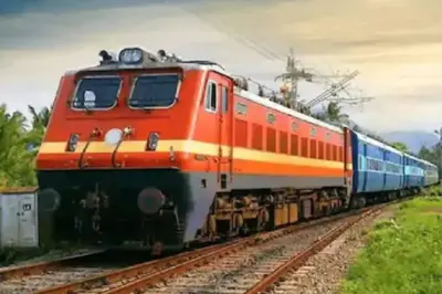 Bangladesh Tourist's Mobile Stolen on Amravati Express Near Kulem