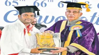 మంత్రి నారా లోకేష్ ఓఎస్డీ డాక్టర్ వరప్రసాద్కు రెండు స్వర్ణ పతకాలు