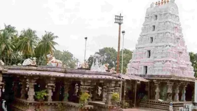 శ్రీశైల మల్లన్న భక్తులకు అలర్ట్.. ఆ సేవలు నిలిపివేత
