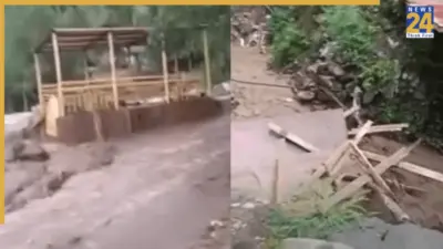 Fresh cloudbursts hit Kashmir; Shepherd killed by lightning in Keran