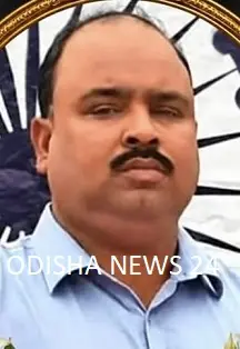 ବୀରମହାରାଜପୁର ପୂର୍ବତନ ବ୍ଲକ ଅଧକ୍ଷ ସନ୍ତୋଷ ଭୋଇ ଙ୍କ ପରଲୋକ : ଶବଧାରା ରେ ଯୋଗଦେଲେ ବିଧାୟକ ଙ୍କ ସମେତ ଶତାଧିକ ଶୁଭେଛୁ