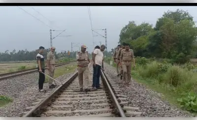 फुरसतगंज में रेलवे ट्रैक पर अज्ञात महिला का शव मिलने से सनसनी, शिनाख्त में जुटी पुलिस