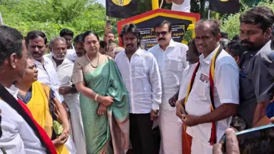 யுஜிசி விவகாரம்; நீதிமன்றம் செல்வதே சரி என்கிறார் பிரேமலதா விஜயகாந்த்!