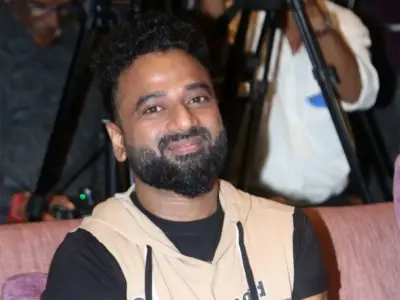 Big Bomb On Pushpa 2 Before Release