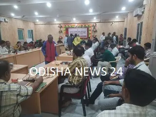 ସୋନପୁର ବ୍ଲକରେ ଯୁଗ୍ମ ଅଭିଯୋଗ ଶୁଣାଣି: ୫୨ଟି ଅଭିଯୋଗ ର ଦରଖାସ୍ତ ଗ୍ରହଣ