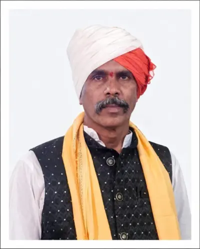 भुईबावडा तंटामुक्ती समिती अध्यक्षपदी मनोहर मोरे यांची बिनविरोध निवड