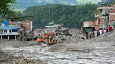 నేపాల్లో 1,300 దాటిన మృతుల సంఖ్య