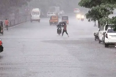 मुसळधार पावसामुळे तुर्भे येथे रहिवासी वस्तीत पाणी तुंबले !
