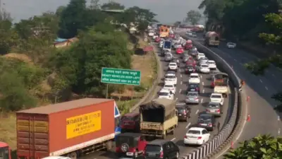 Mumbai-Pune Missing Link Expressway Enters Guinness Records as World's Widest