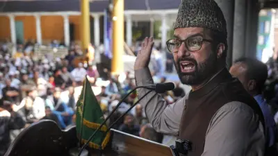 Mirwaiz Umar Farooq urges Pakistan, PoK authorities to hold dialogue with JAAC to end unrest and protect Kashmiri rights