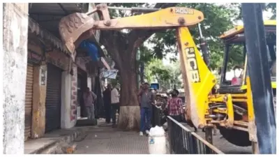 ಸಿಲಿಕಾನ್ ಸಿಟಿಯಲ್ಲಿ ಬಿಬಿಎಂಪಿ ಫುಟ್ಪಾತ್ ಕ್ಲಿಯರೆನ್ಸ್ ಮೆಗಾ ಆಪರೇಷನ್: 3ನೇ ದಿನವೂ ಧ್ವಂಸಗೊಂಡ ಅಕ್ರಮ ಅಂಗಡಿಗಳು: ಎಲ್ಲೆಲ್ಲಿ ಗೊತ್ತಾ?