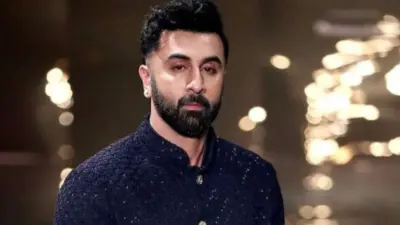 Ranbir Kapoor opens up on turning 43 and his growing grey hairs