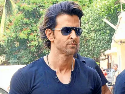 Hrithik Grabs Golden Chance After Prabhas, Yash