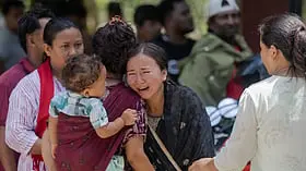 आंखों के सामने बह गए मां-बाप, बहन को दिया था फोन पर... नेपाल से आई दिल दहलाने वाली आपबीती, नहीं रुकेंगे आंसू