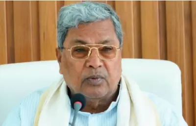 ಸಿದ್ದರಾಮಯ್ಯ ರಾಜೀನಾಮೆಗೂ ಮುನ್ನ ಆಪ್ತ ಅಧಿಕಾರಿಗಳ ವರ್ಗಾವಣೆ; ಆಡಳಿತ ವಲಯದಲ್ಲಿ ಚರ್ಚೆ