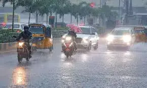 தமிழகத்தின் 16 மாவட்டங்களில் கனமழைக்கு வாய்ப்பு - வானிலை ஆய்வு மையம் தகவல்