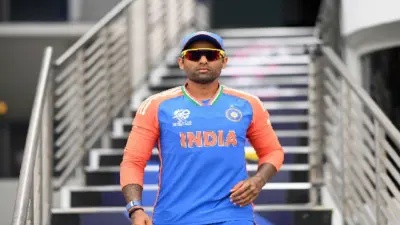 Suryakumar Yadav : ଟି୨୦ ବିଶ୍ବକପ ଜିତିବା ପରେ ମଧ୍ୟ ଟିମରୁ ବାଦ୍ ପଡ଼ିବା ନେଇ ମୁହଁ ଖୋଲିଲେ ସୂର୍ଯ୍ୟକୁମାର ଯାଦବ
