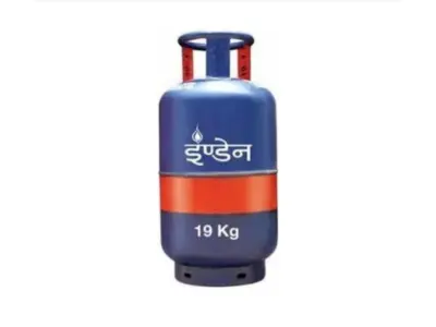 Commercial LPG cylinder price in Delhi rises by Rs 42 from June 1