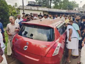 തിരൂരങ്ങാടി കൊളപ്പുറത്ത് റോഡരികില് നിര്ത്തിയിട്ട കാറിനുള്ളില് പ്രവാസി യുവാവിനെ മരിച്ച നിലയില് കണ്ടെത്തി | Man found dead inside car Malappuram